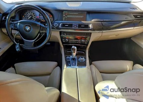 2012 BMW 750 I z USA, uszkodzony, nr VIN WBAKA8C57CCY37503